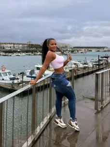 SOY TIARA, COLOMBIANA EN BILBAO CON GANAS DE COMPARTIR en Bilbao