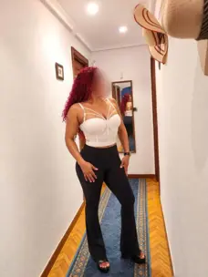 SOY DANNA, DOMINICANA CULTA Y ELEGANTE EN BURGOS en Burgos