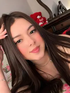 SOY ANA, LATINA CURIOSA Y DETALLISTA EN VALLADOLID en Valladolid