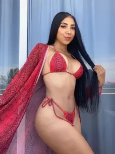 Soy Camila, latina cariñosa y atrevida en Granada 💜 en Granada