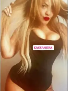 MADURA ARDIENTE Y EXPERTA EN PLACER ORAL EN CANILLEJAS en Madrid