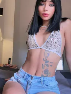 SOY MADY, COLOMBIANA DE 23 AÑOS Y CON GANAS DE VERTE POR MADRID en Tres Cantos
