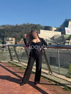 Sandra, joven y encantadora — Bilbao en Bilbao