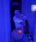 Cristal, a 19-year-old Colombian girl en Pamplona