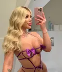 Voluptuous Blonde – Exclusive Companion en Barcelona