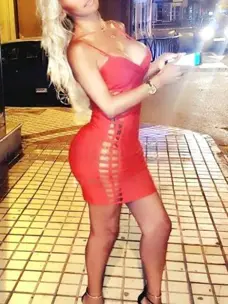 SOY PARIS, TRANS BELLA Y DIVERTIDA, ¿COMPARTIMOS PLANES? en Madrid