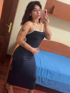 Soy Lola, argentina recién llegada a Santander y me muero por una buena fiesta en Santander