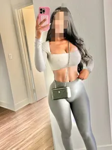 SOY SANDRA, CANARIA DE 27 AÑOS Y MASAJISTA QUE TE HARÁ OLVIDAR EL ESTRÉS en Albacete